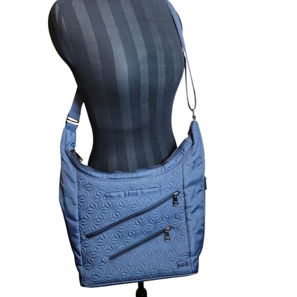 Lug Jamboree Crossbody Shoulder Bag Navy Quilted Nylon – Lightweight Travel Tote - Picture 2 of 11